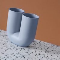 Kink-vase-concept-Muuto-org_(550x550)